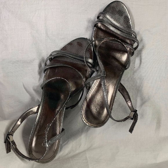 Calvin Klein strappy sandals - Picture 2 of 9